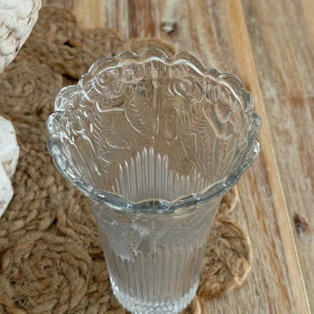 Vintage Borgonova Glass Vase Rose Pattern Italian Pressed Glass - Picture 2 of 9